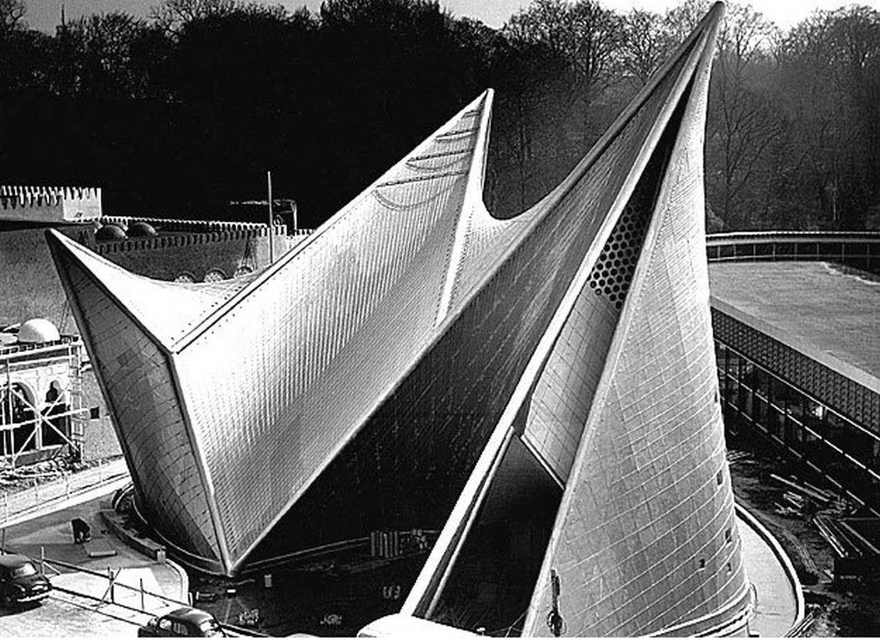 Philips Pavilion, Brussels by Le Corbusier: Organic Synthesis - Sheet2
