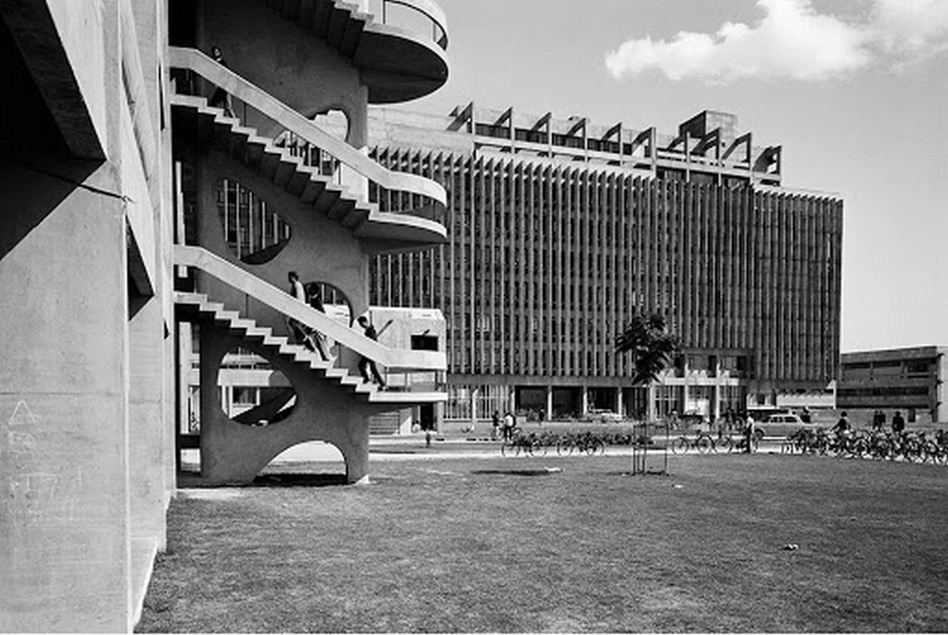 10 Iconic structures in Delhi-IIT Delhi - Sheet4