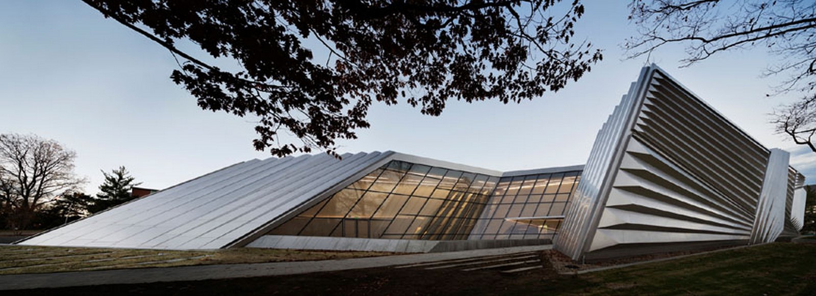 Eli and Edythe Broad Art Museum by Zaha Hadid: Pleated Architecture - Sheet1