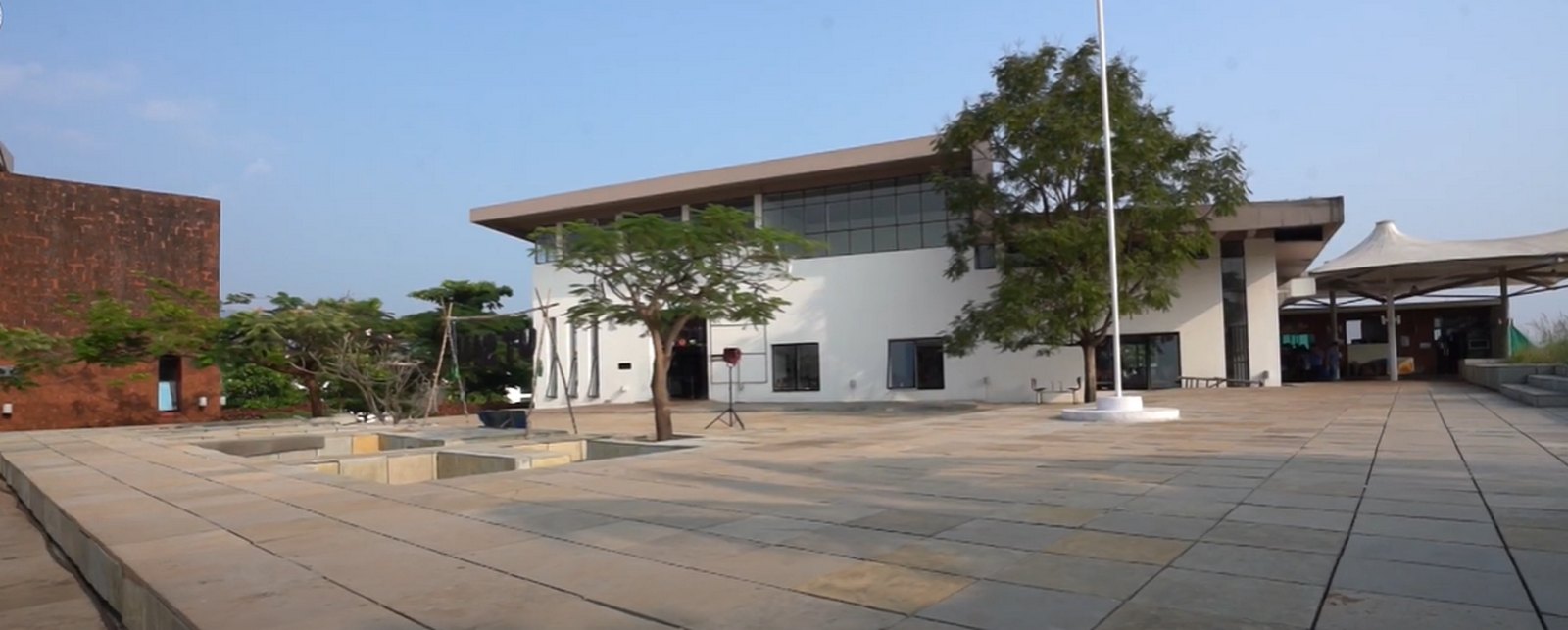 Goa institute of management by Brinda Somaya: Bridge between traditional and conventional design - Sheet7