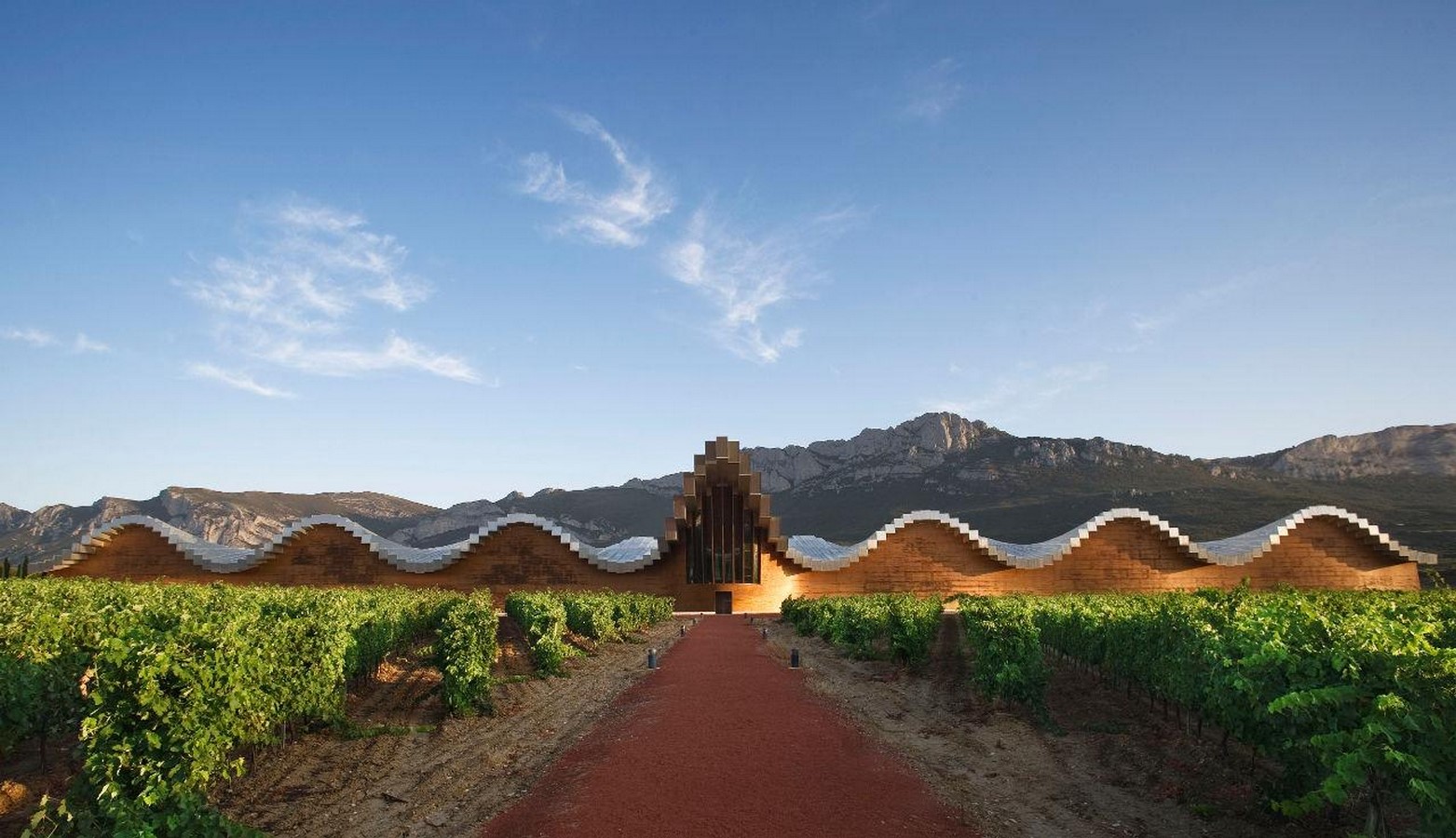 Bodegas Ysios, Spain by Santiago Calatrava: Design meets wine - Sheet1