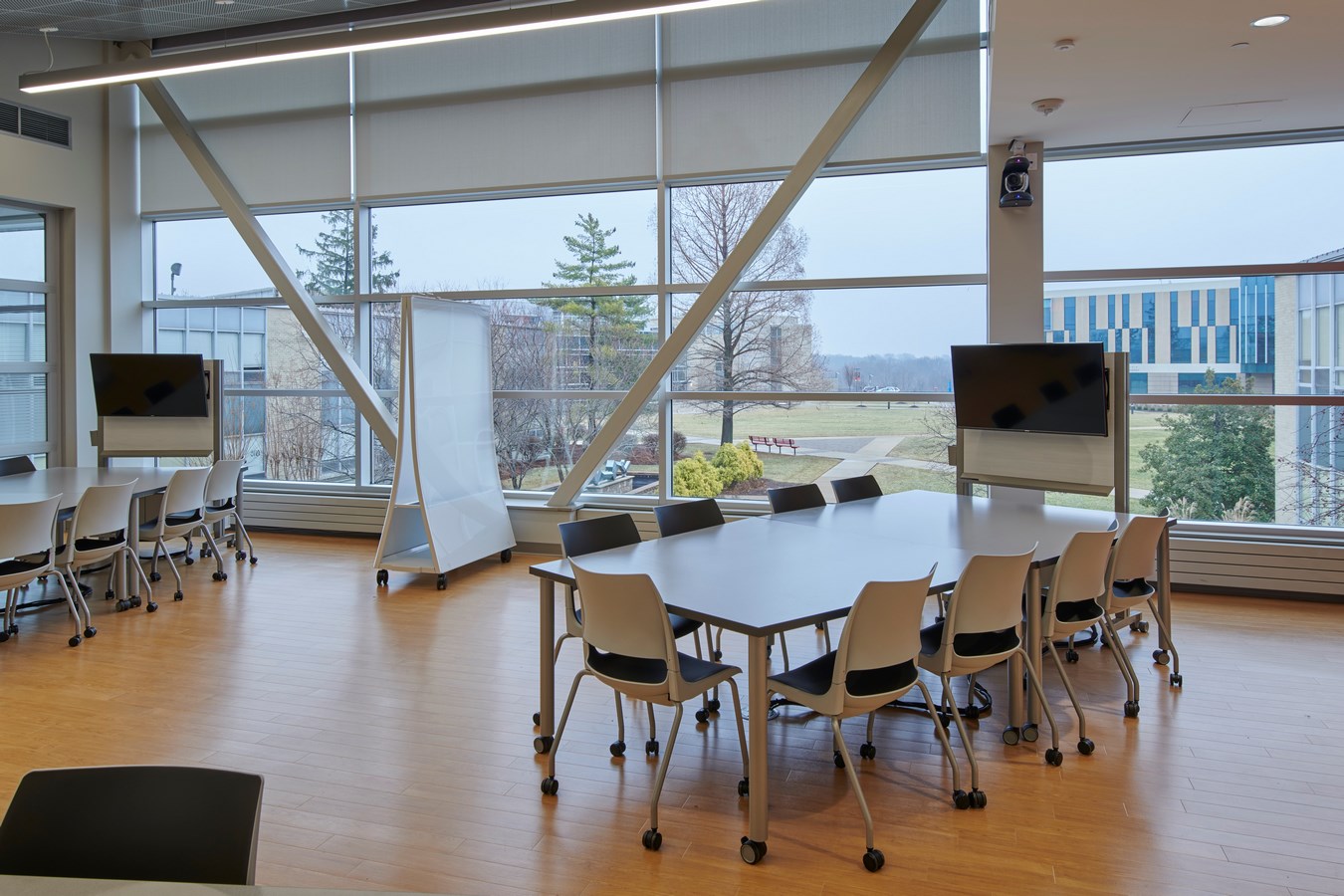 Anheuser-Busch Academic Center by Ittner Architects - Sheet5