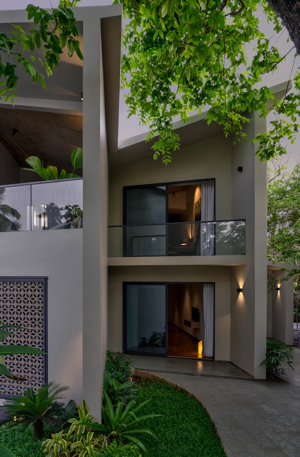 Sun House by SAV Architecture + Design - Sheet13