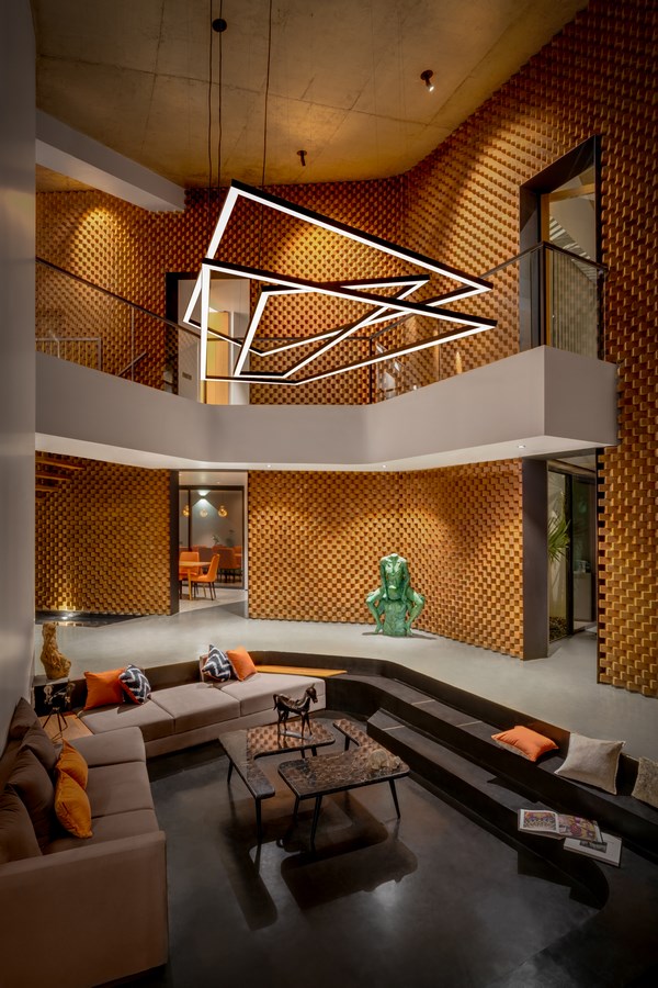 Sun House by SAV Architecture + Design - Sheet14