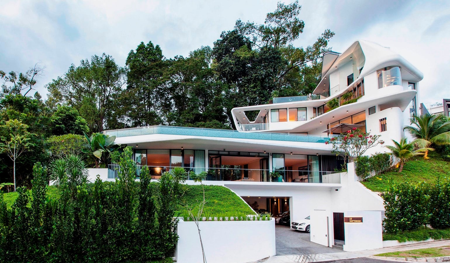 Fluidity on the Hill by Aamer Architects - Sheet14