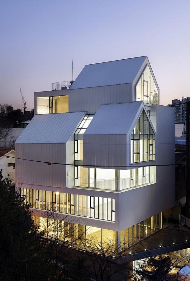 10 Buildings inspired by famous literature