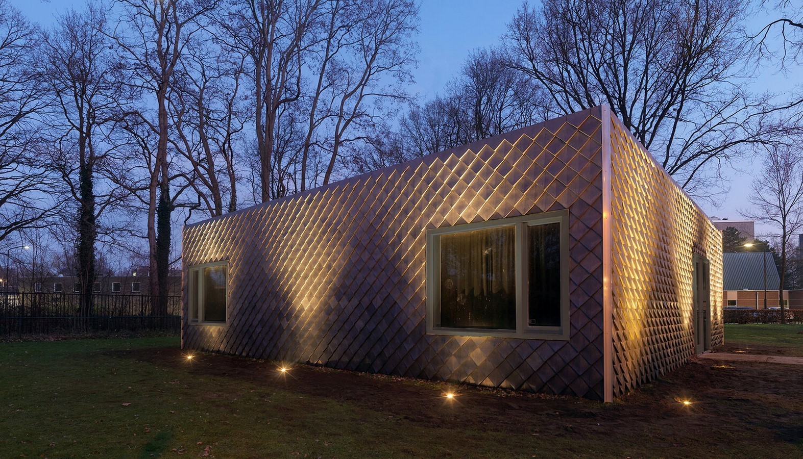 10 Examples of Upcycling in Architecture- sheet4