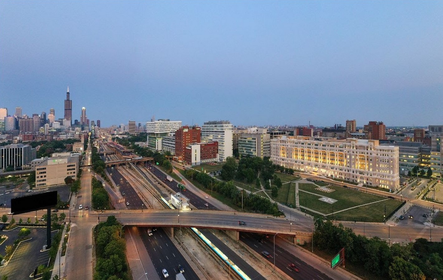 Chicago's 100-Year-Old Cook County Hospital transformed by SOM - Sheet7