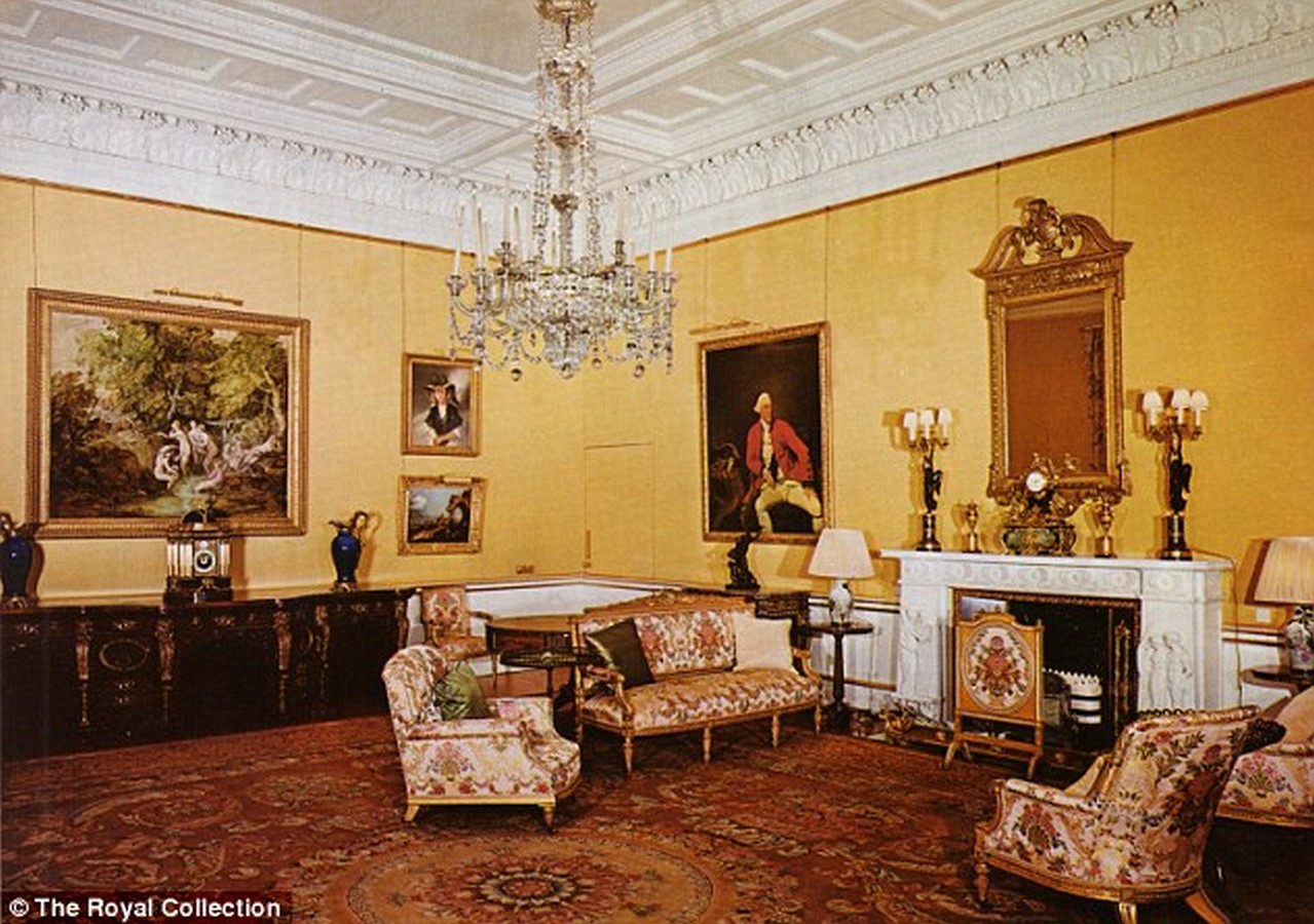 Buckingham Palace by John Nash- Home to the Monarchs- sheet7