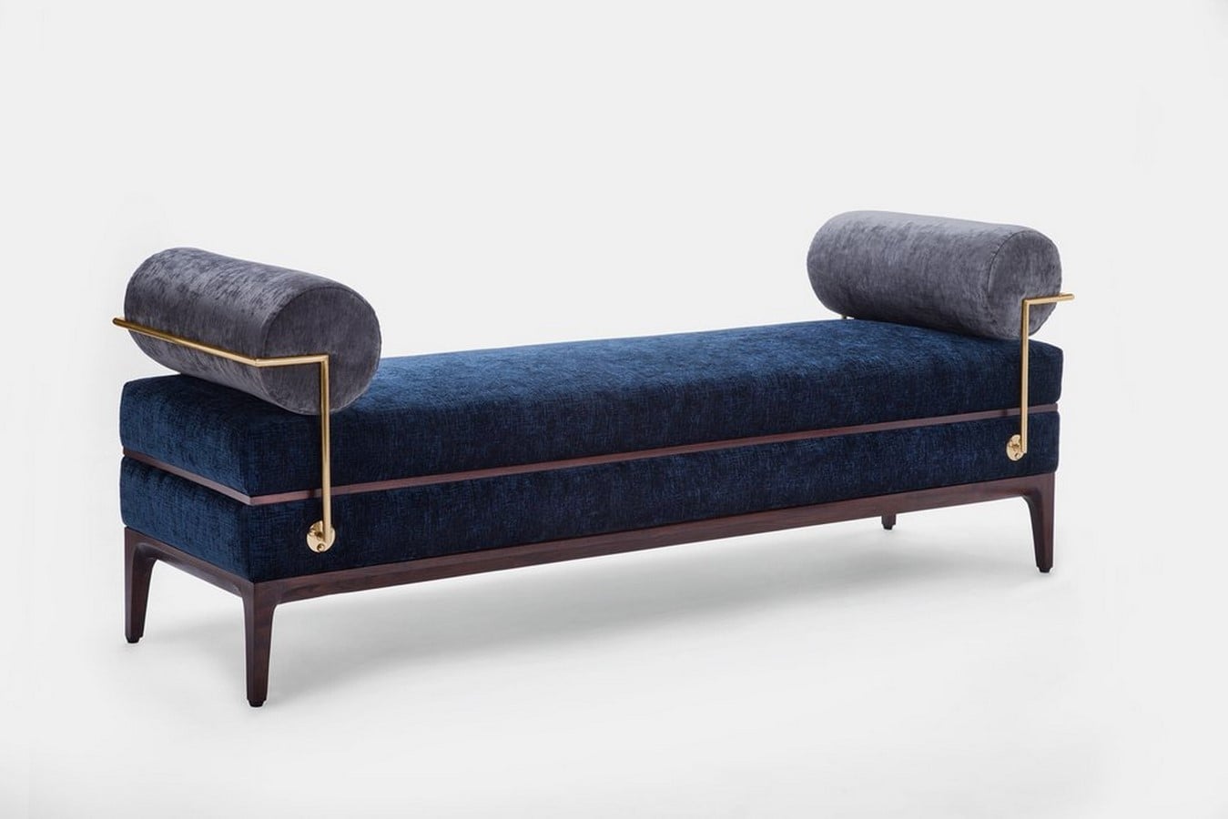 Gatsby Ottomanf ©<span style="font-weight: 400;">www.josmostudio.com</span>