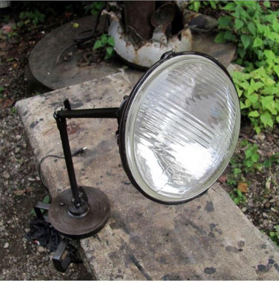 The Ambassador lamp - Sheet3