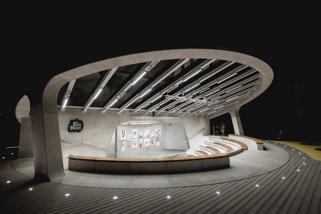 A concrete amphitheater as an 'open, democratic space' in Warsaw designed by Lina - Sheet16