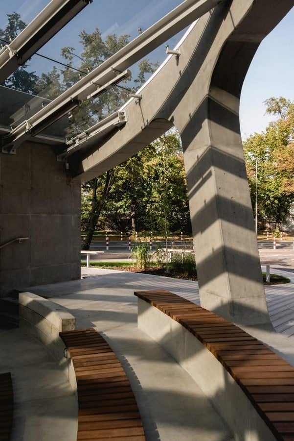A concrete amphitheater as an 'open, democratic space' in Warsaw designed by Lina - Sheet17