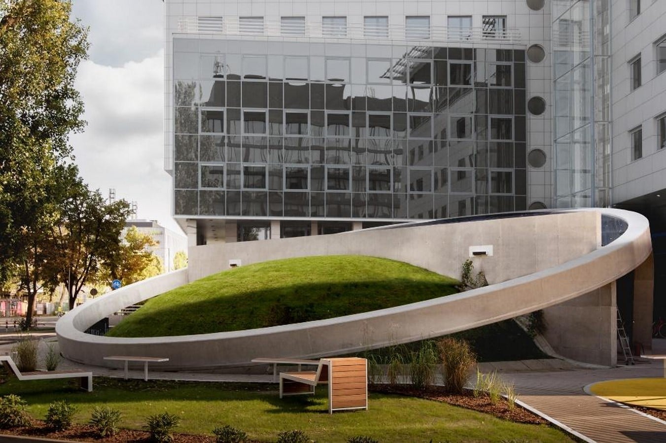 A concrete amphitheater as an 'open, democratic space' in Warsaw designed by Lina - Sheet18