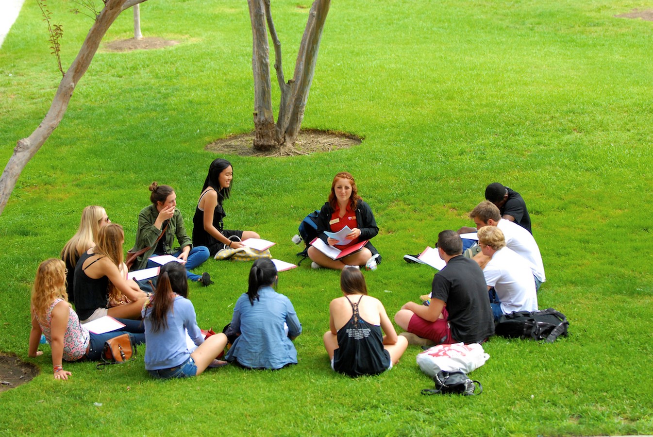 10 Reasons why Study tours in Architecture colleges matters- sheet1