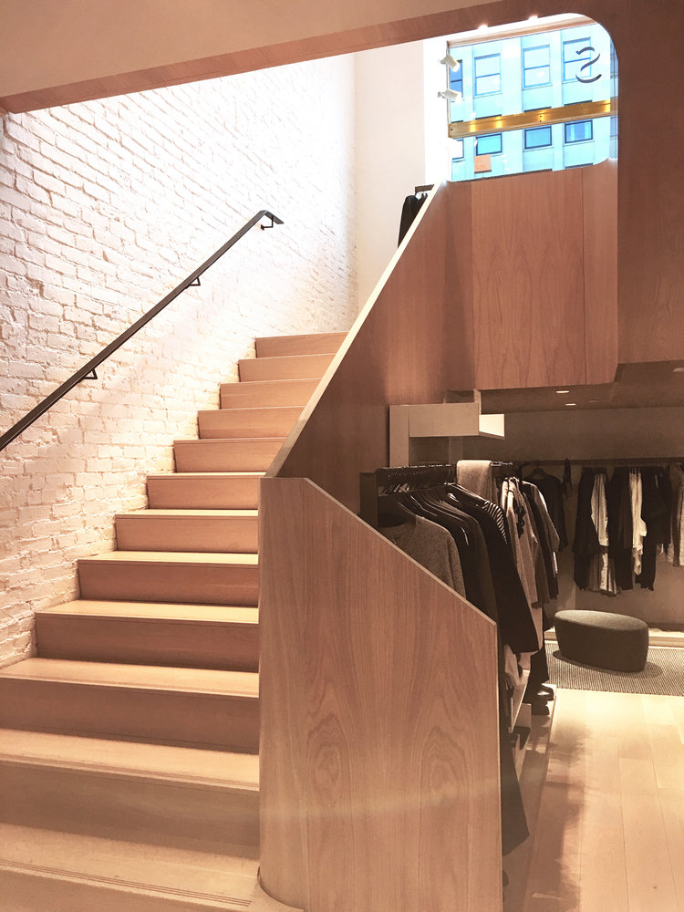 COS’ Retail Store in Boston, Massachusetts - Sheet2