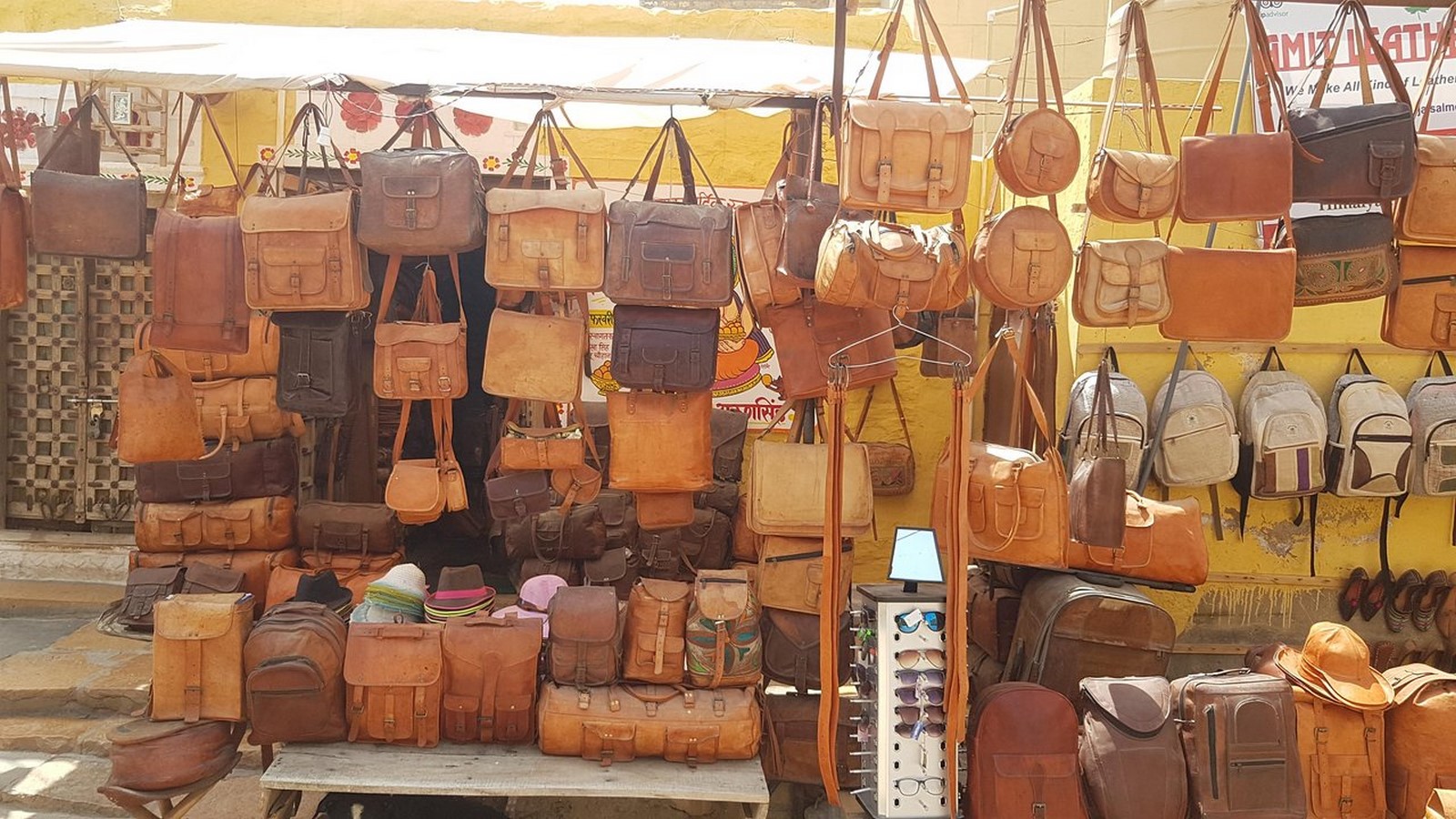 LEATHERWARE - Sheet3