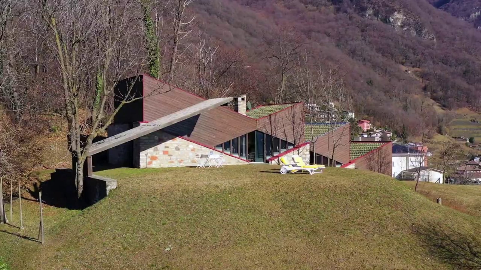 Villa In Rovio