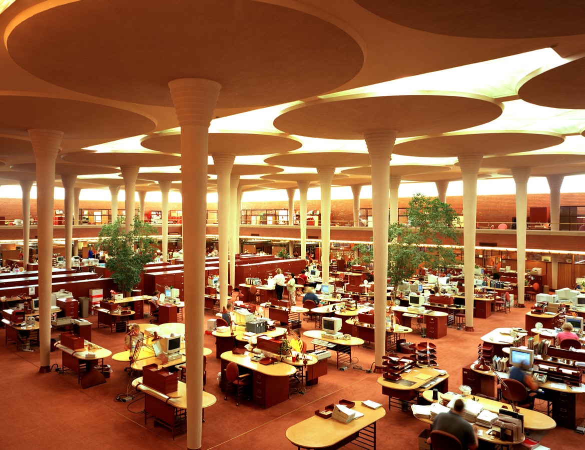 Administration building of S.C. Johnson by Frank Lloyd Wright: A space that impacted - Sheet3