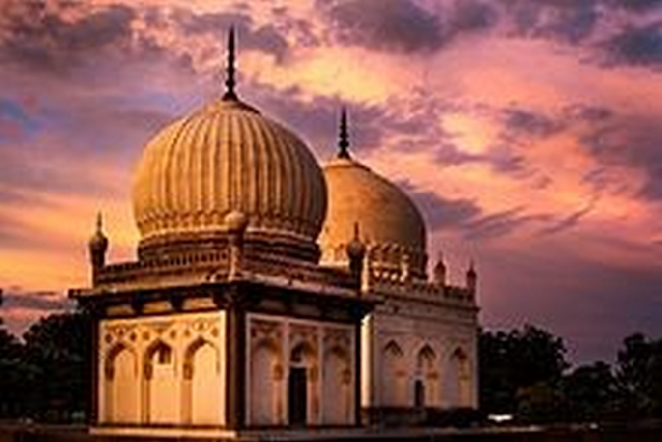 Qutb Shahi Tombs