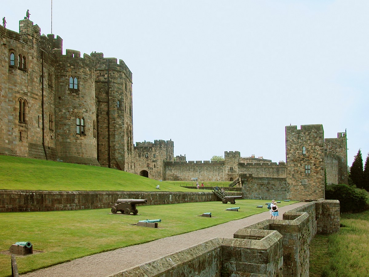 ALNWICK CASTLE, NORTHUMBERLAND - Sheet2