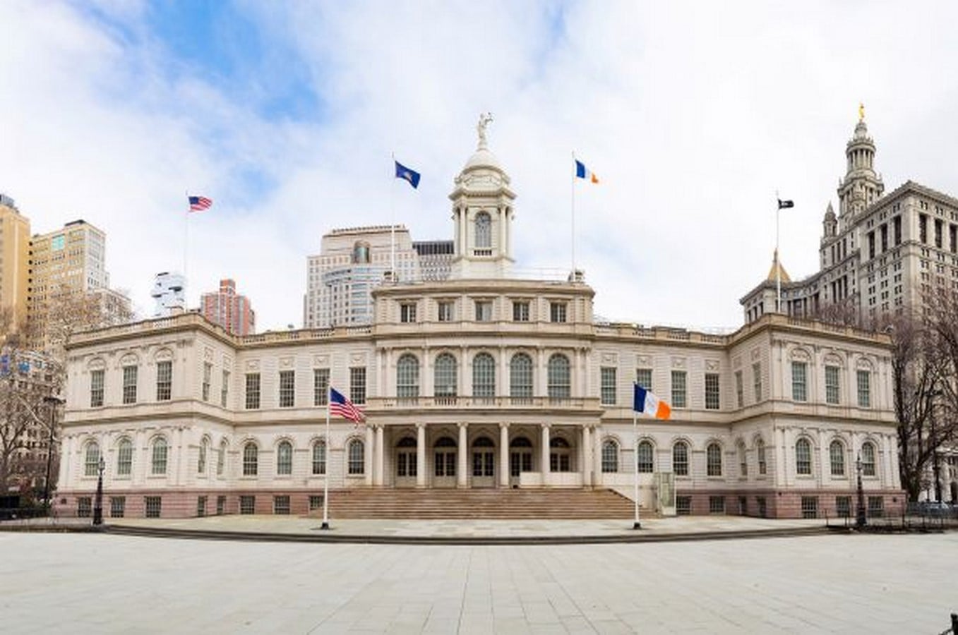 NY city hall Source- ©New York Post