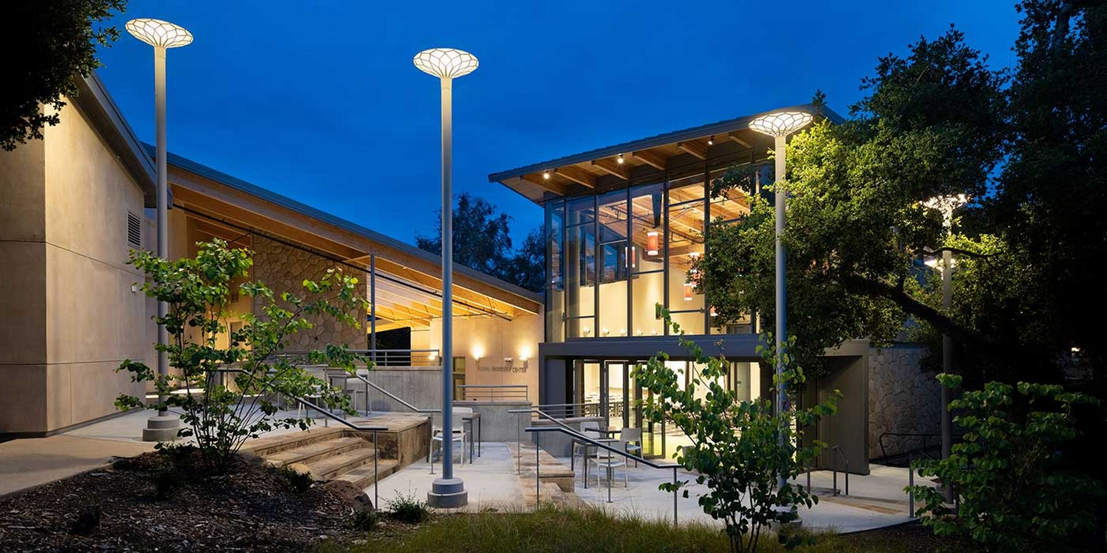 Pfeiffer- 15 Iconic Projects - Sheet10