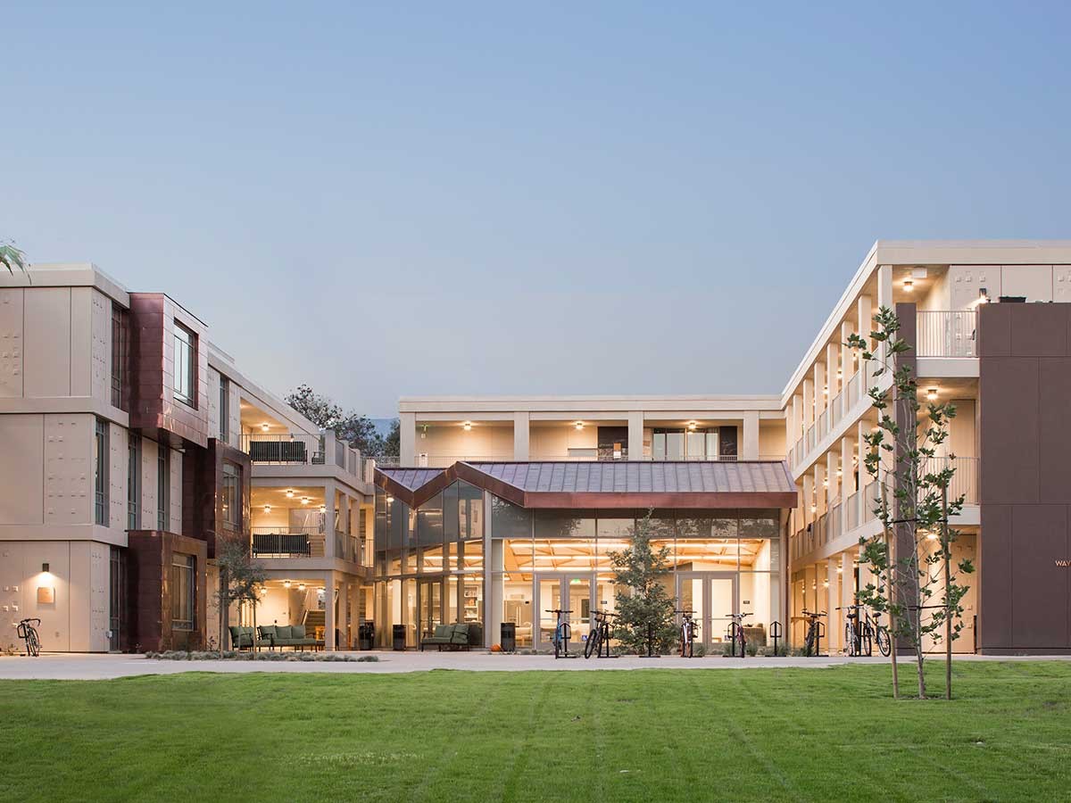 Pfeiffer- 15 Iconic Projects - Sheet11