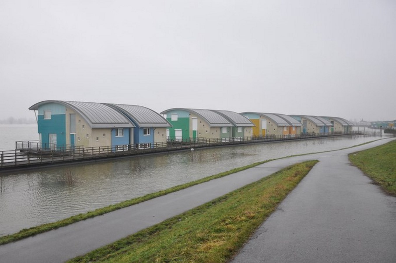 Viviendas flotantes en Maasbommel, Países Bajos / Factor Architecten bv - Sheet3