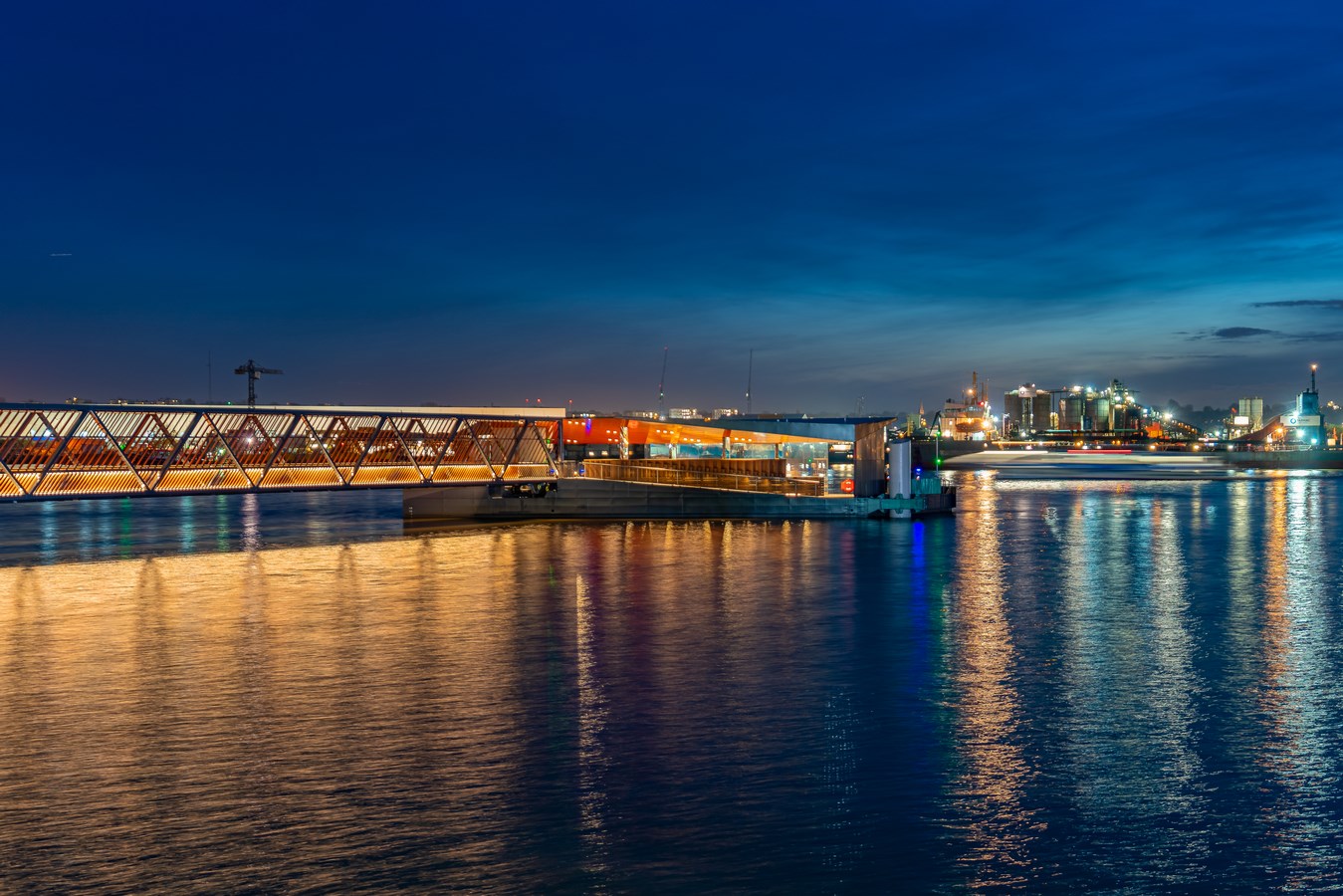 Royal Wharf Pier by Nex— - Sheet17