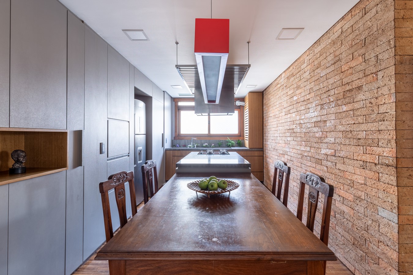 Petropolis Apartment by Atelier Aberto Arquitetura - Sheet10