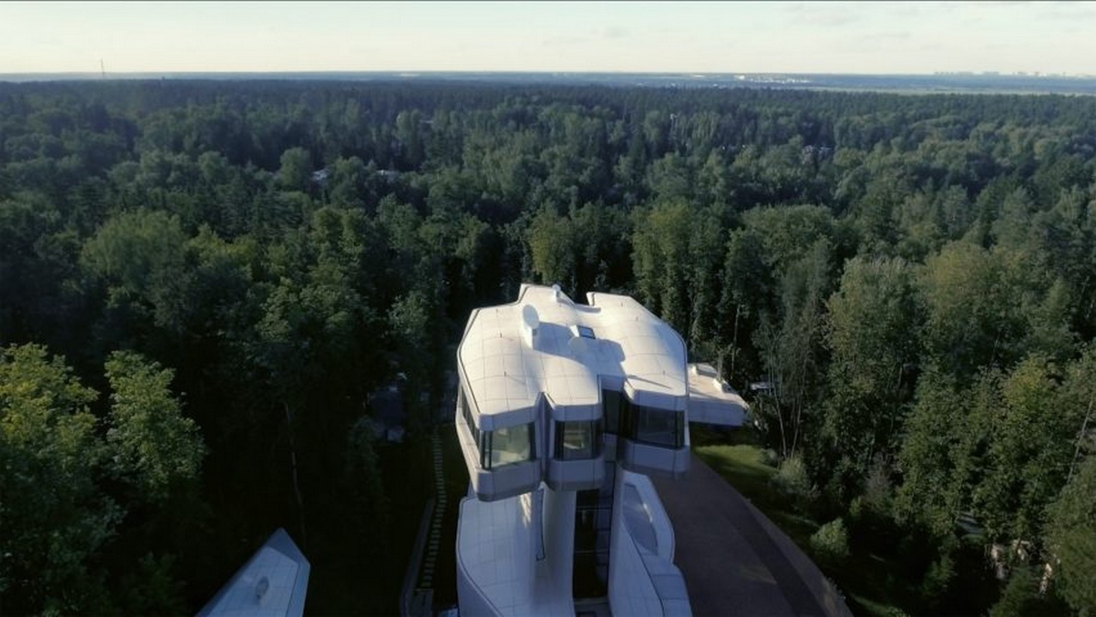 Capital Hill Residence, Moscow, Russia by Zaha Hadid- A "fantasy house" - Sheet2