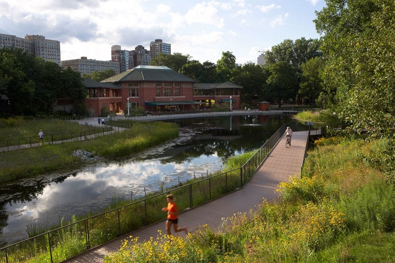 Nature Boardwalk at Lincoln Park Zoo by Studio Gang- A model for urban conservation and sustainability - Sheet11