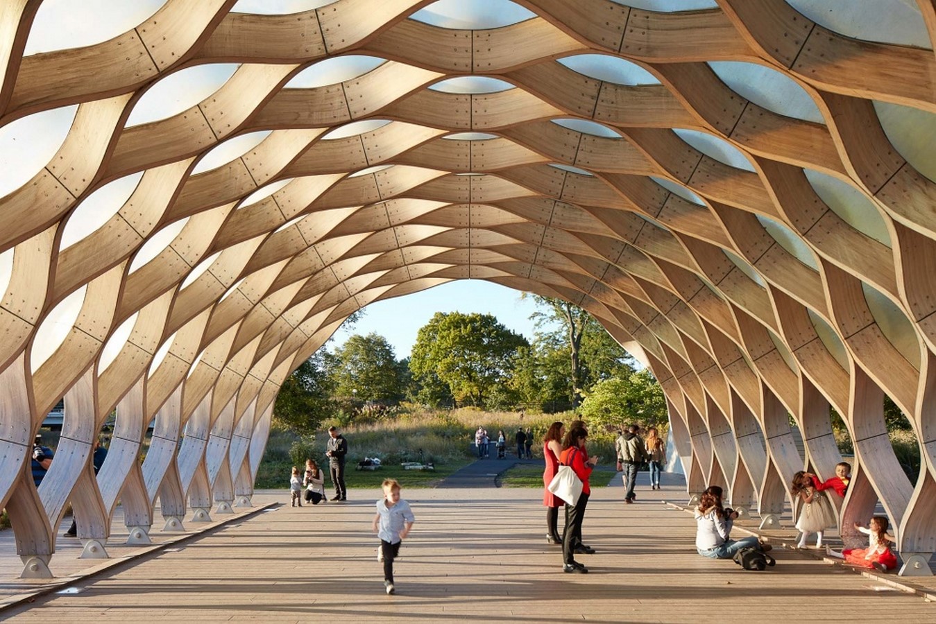 Nature Boardwalk at Lincoln Park Zoo by Studio Gang- A model for urban conservation and sustainability - Sheet5