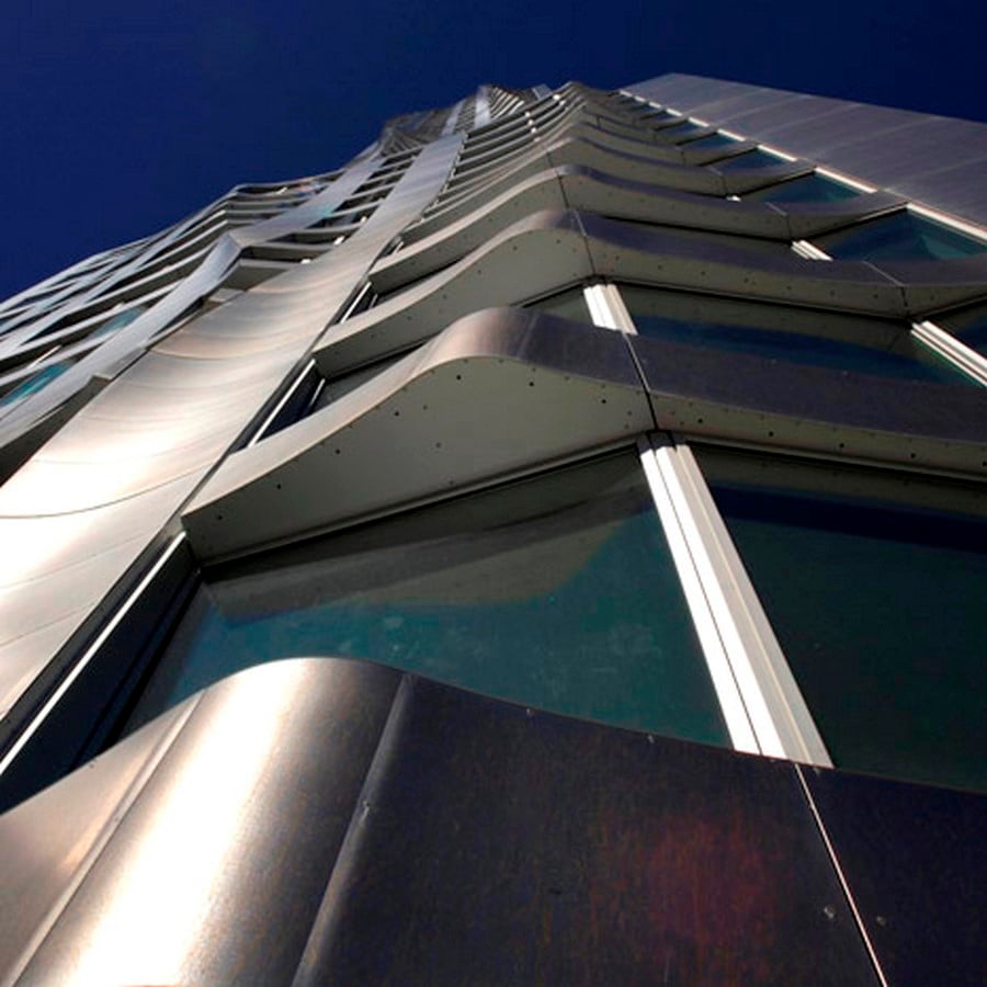 Frank Gehry- 15 Iconic Projects