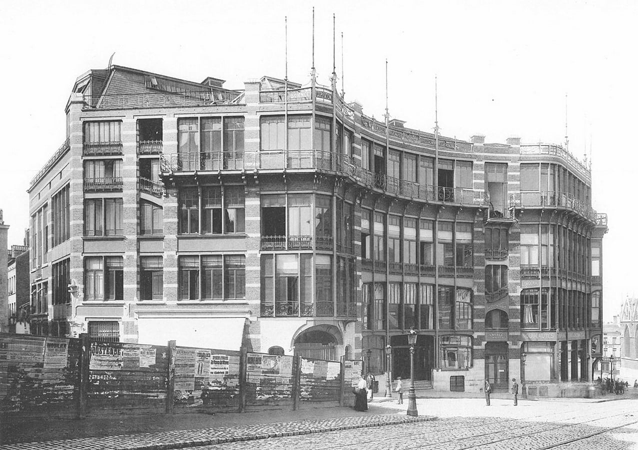 Case Study: Maison Du Peuple by Victor Horta: An example of "Brusselization" - Sheet1