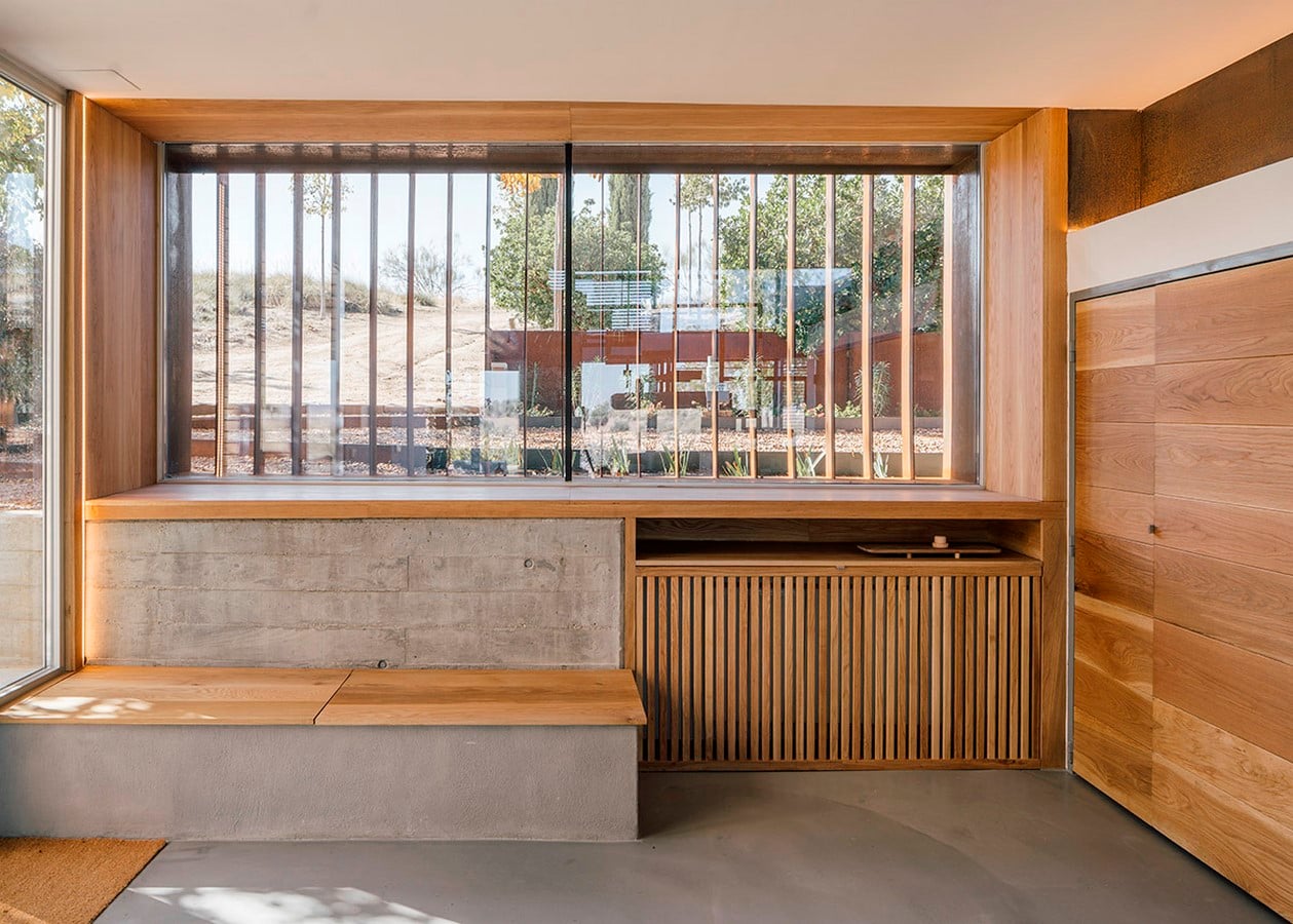 Two-Piece House With Corten Steel Addition In Toledo, Spain completed by DelaVegaCanolasso - Sheet6