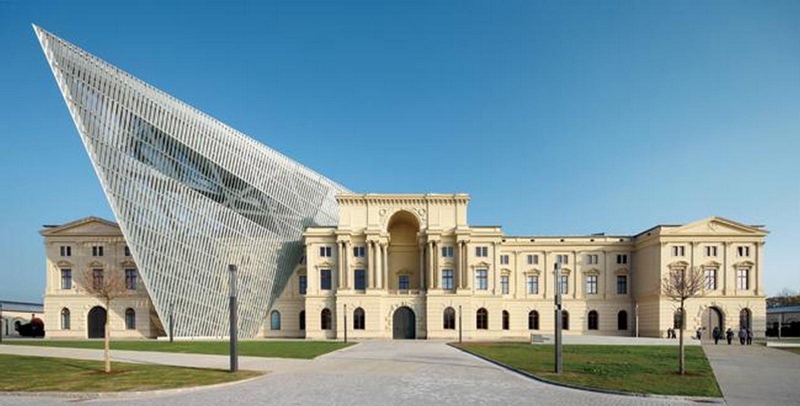 TED Talk for Architects: Daniel Libeskind: 17 words of architectural inspiration - Sheet2