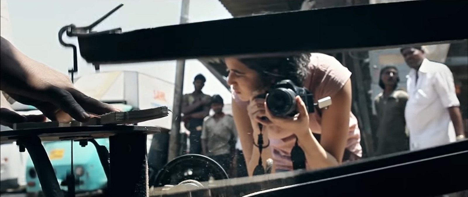 Movie for Architects: Ship of Theseus; By Anand Gandhi - Sheet4