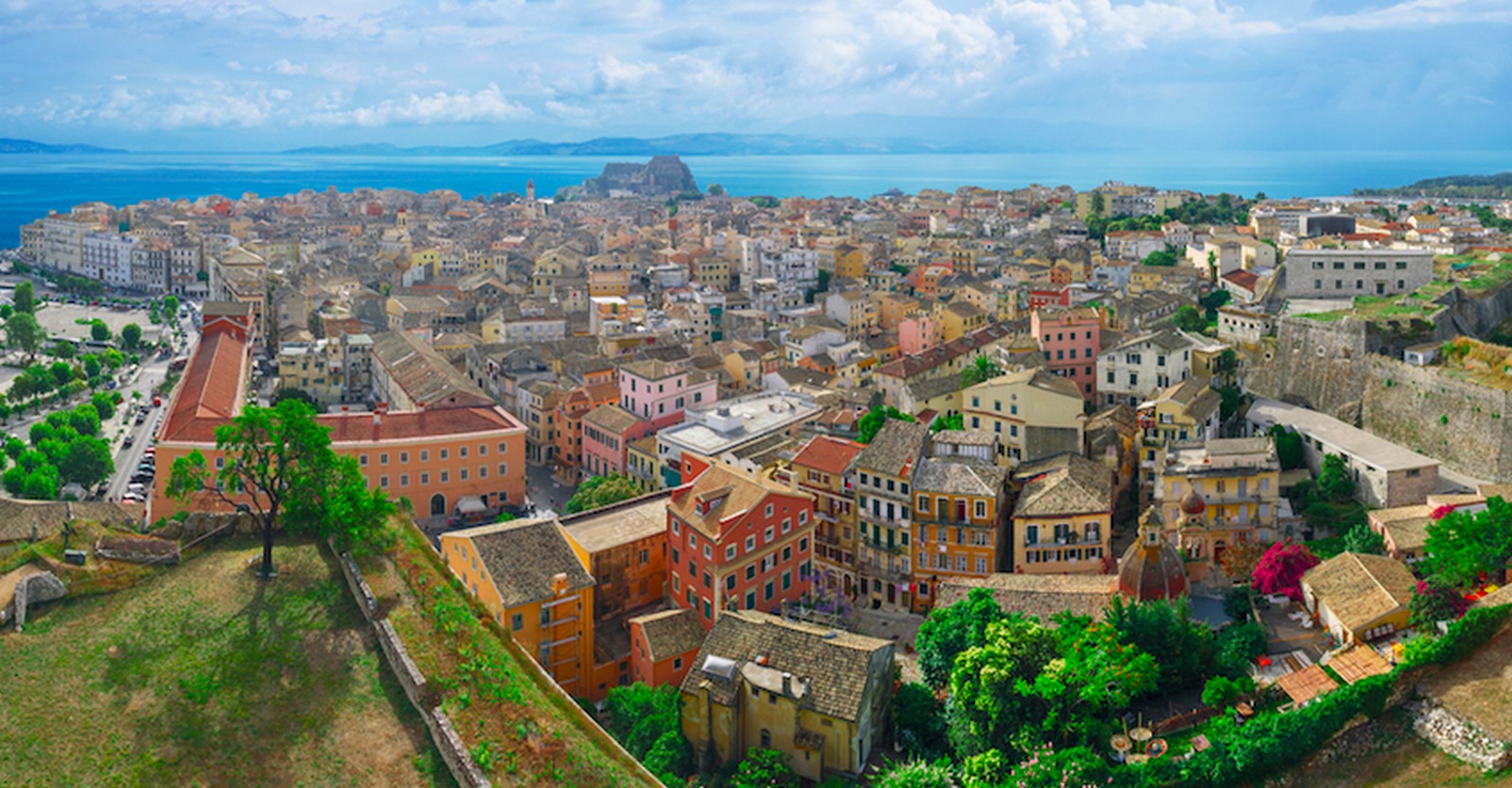 10 Reasons why architects must visit Greece