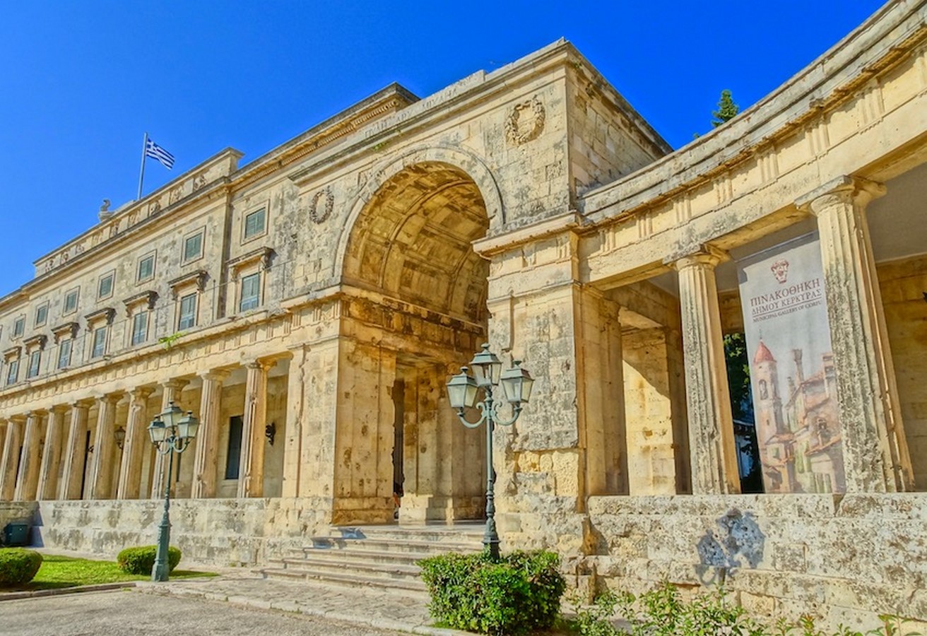10 Reasons why architects must visit Greece