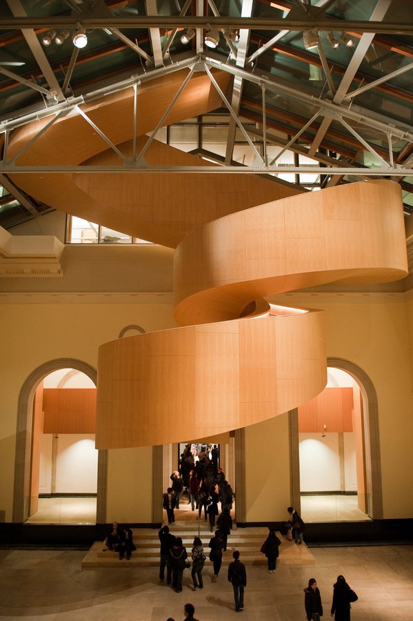 Floating staircase in the art gallery of Ontario’s Walker court by Frank Gehry - Sheet2