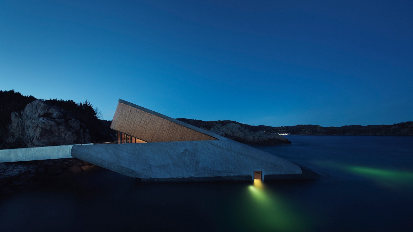 History and future of underwater architecture - Sheet5