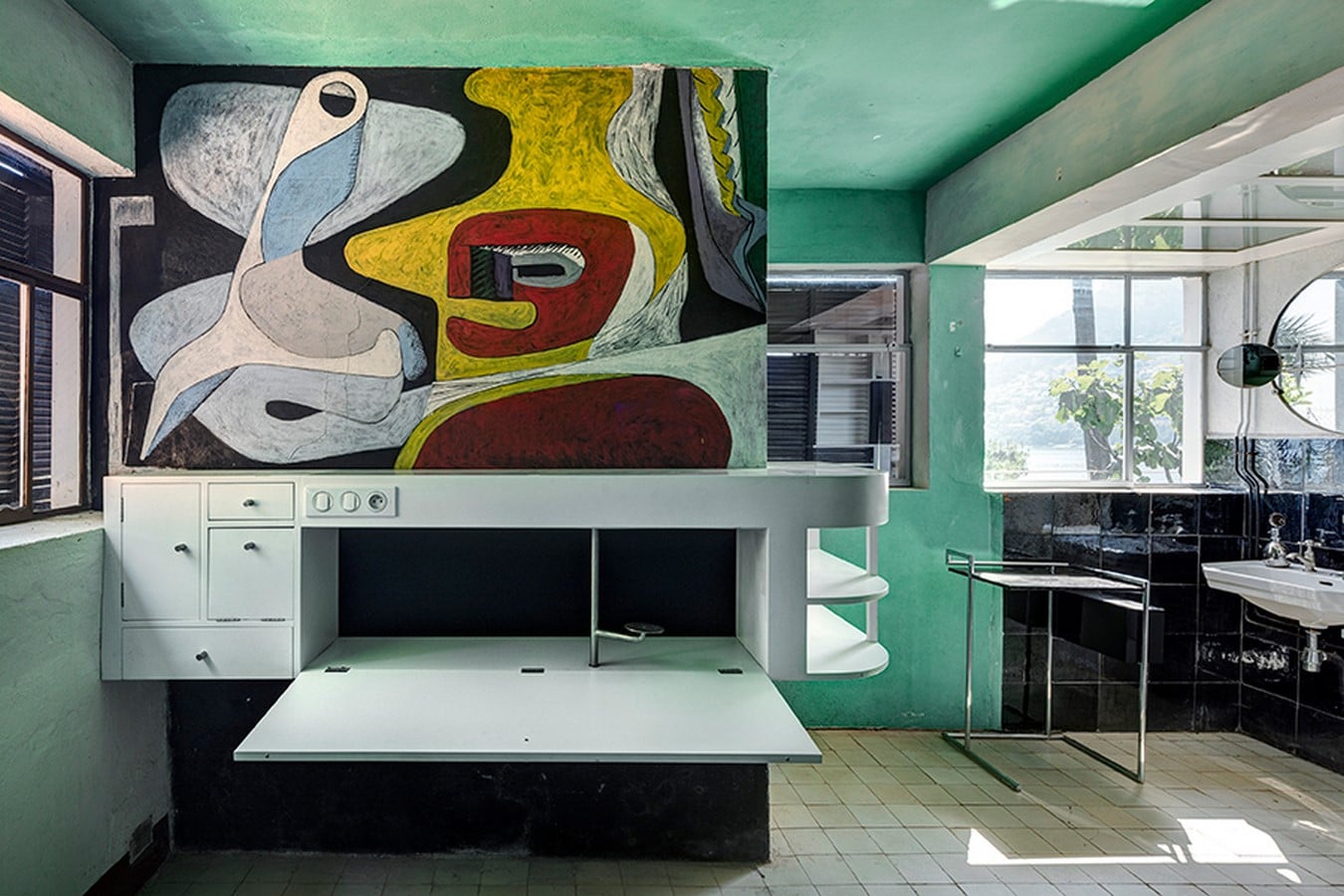 10 things you did not know about Eileen Gray