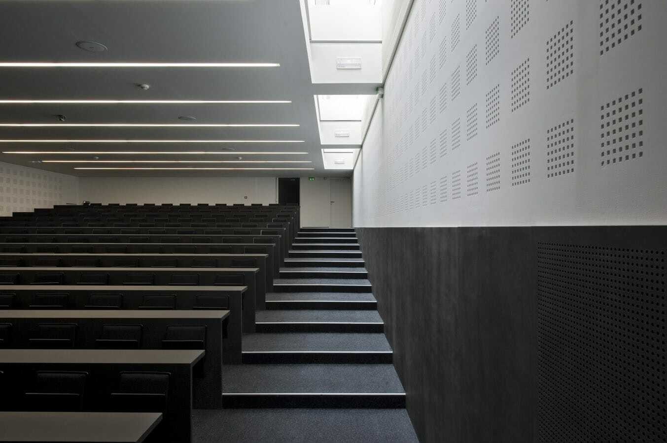 Erage Regional School of Lawyers of the Grand Est(Strasbourg)- Sheet2
