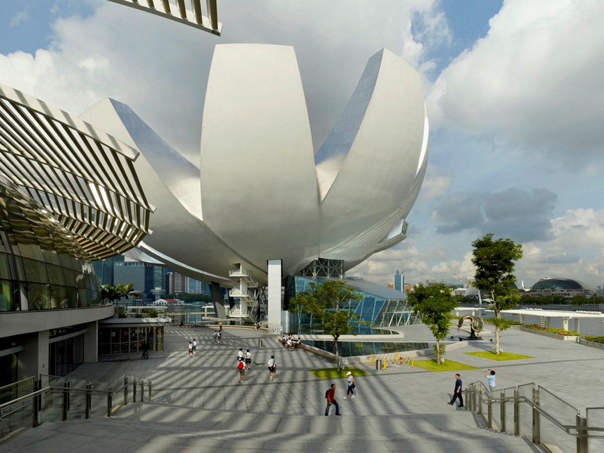 ArtScience Museum by Moshe Safdie: The Welcoming Hand of Singapore- Sheet2