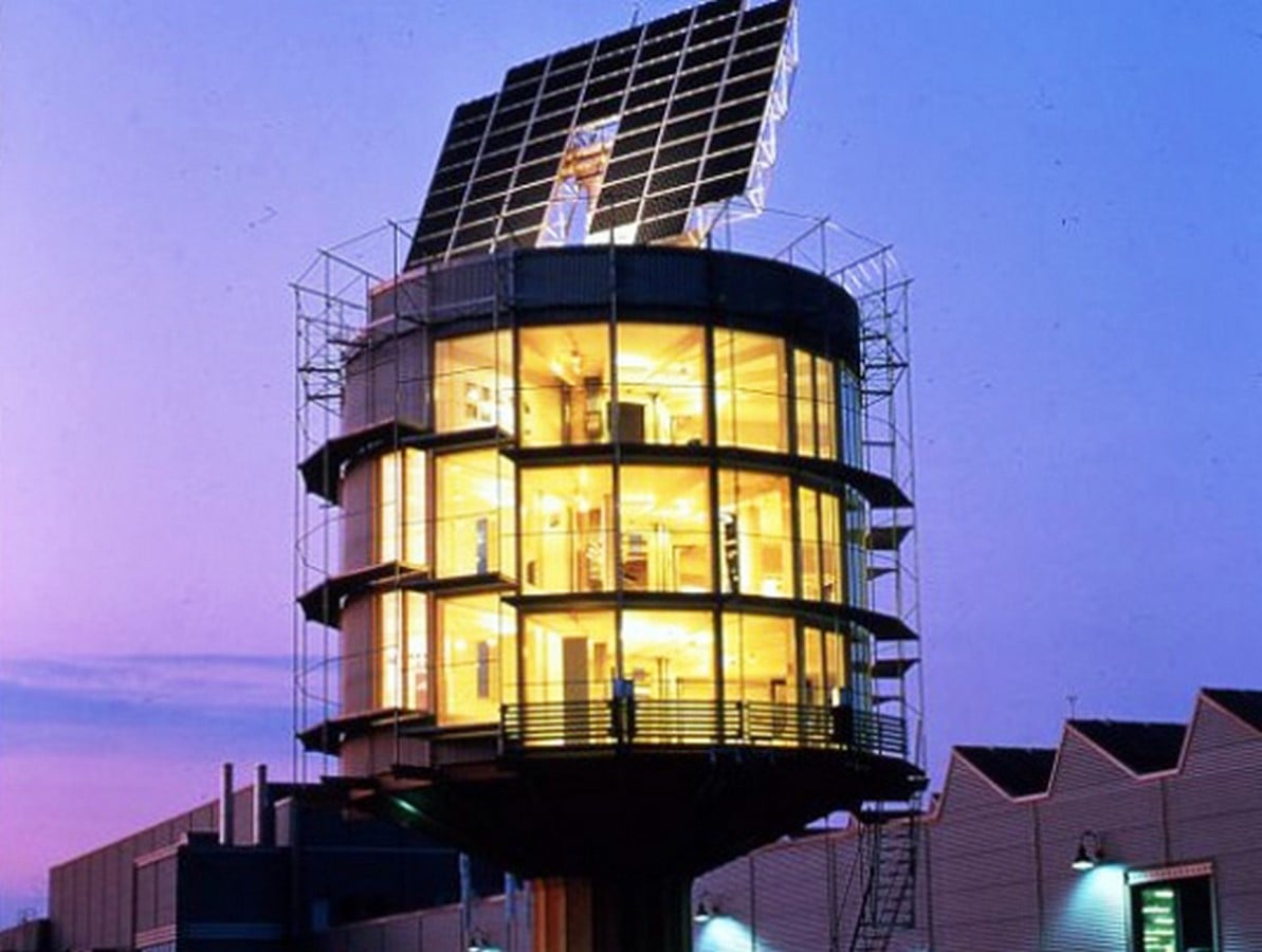 Heliotrope house