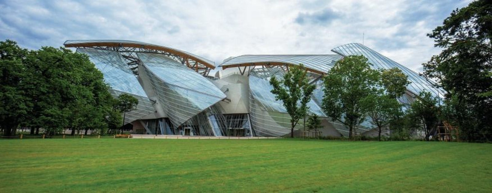 Louis Vuitton Foundation by Frank Gehry: Collection of white blocks - Sheet2