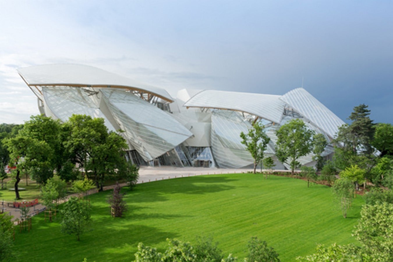 Louis Vuitton Foundation by Frank Gehry: Collection of white blocks - Sheet9