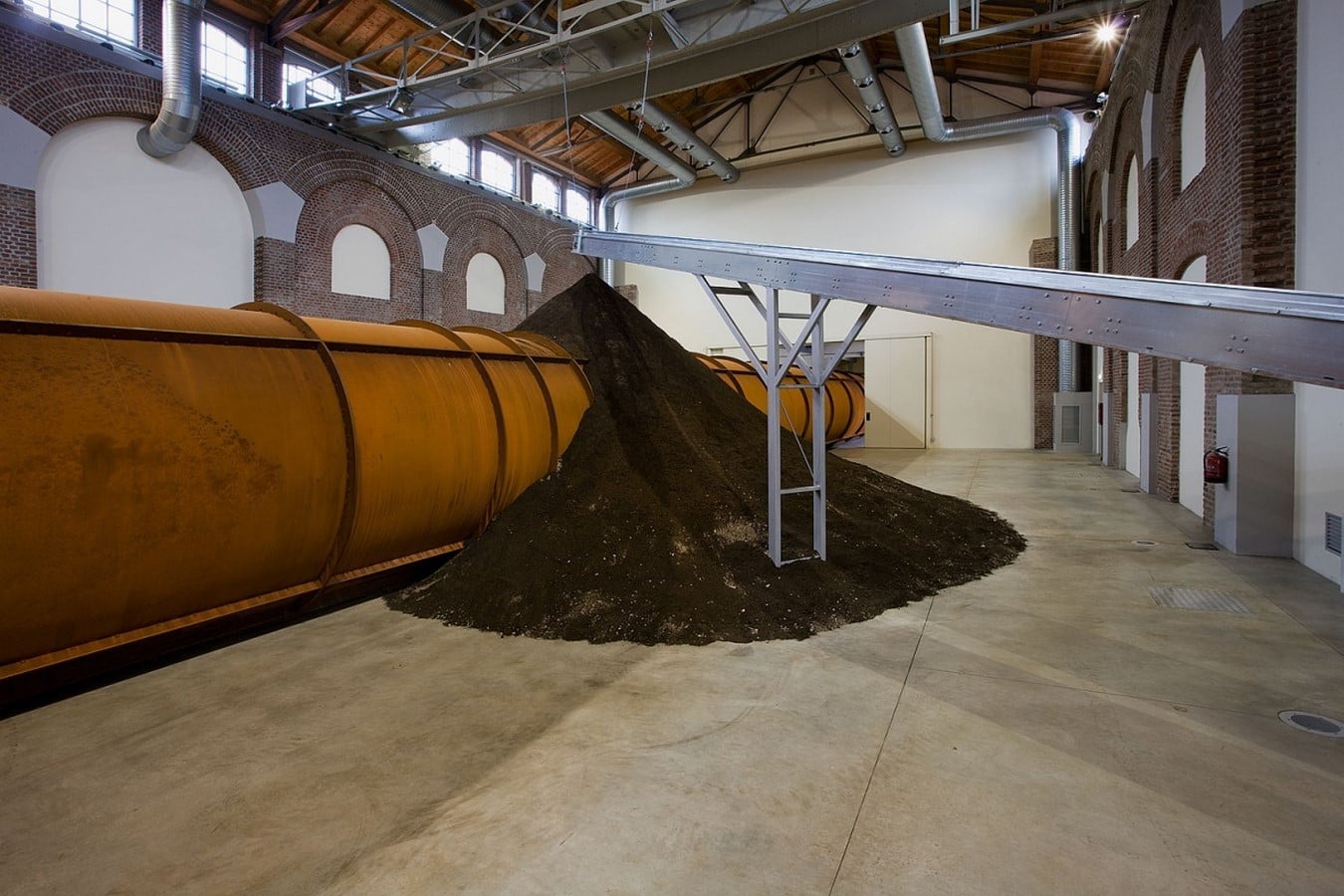 Effects of digital technology on Anish Kapoor’s works - Sheet2